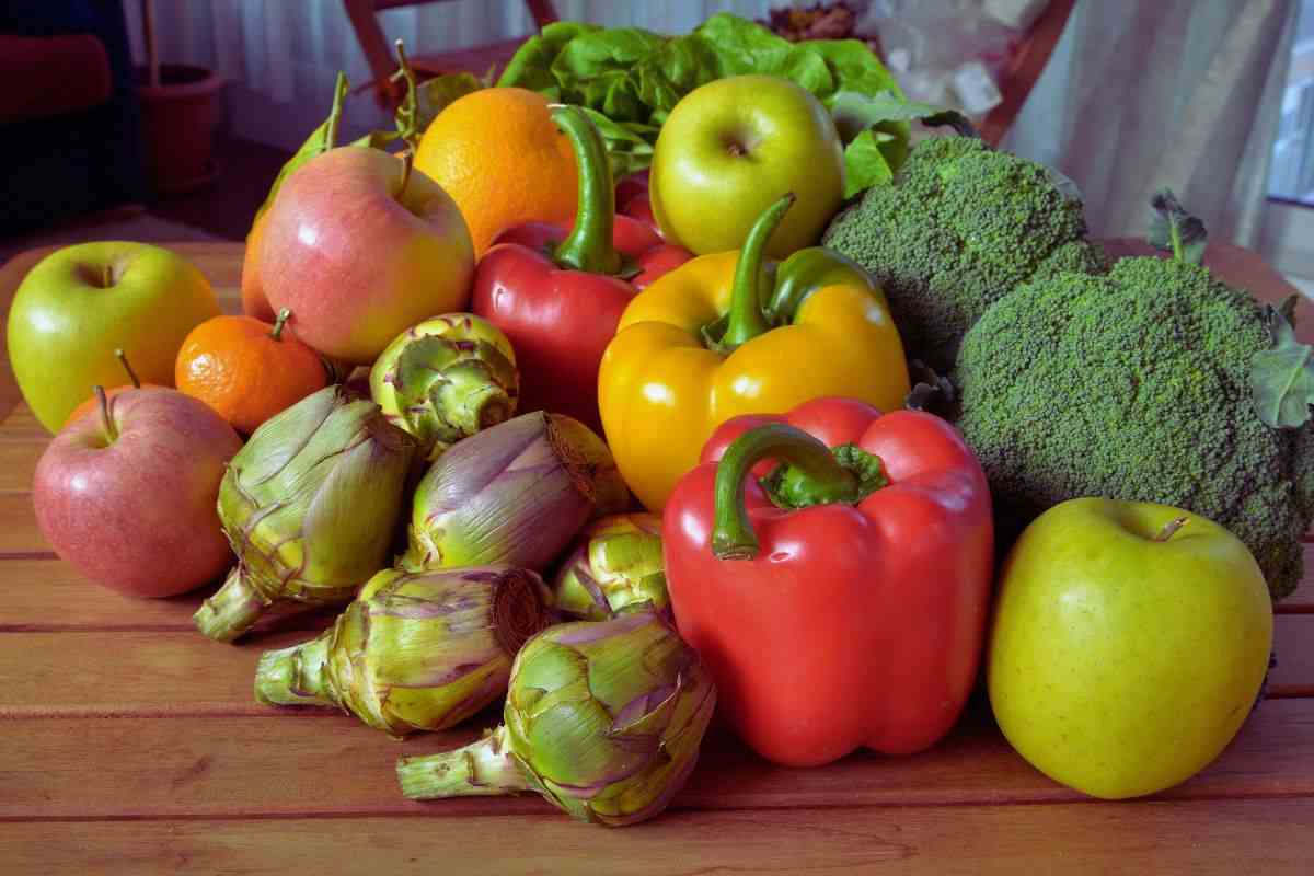 frutta e verdura vendute in strada