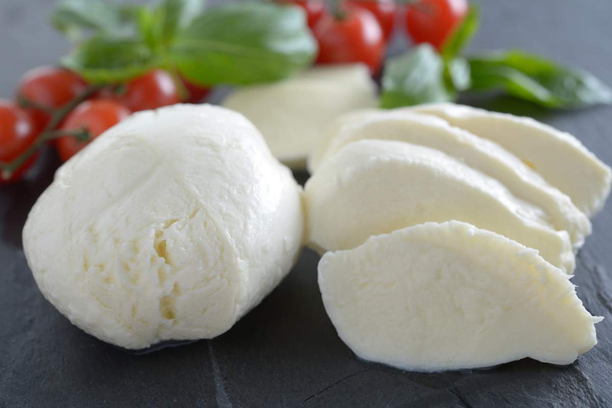 Mangiare la mozzarella a dieta