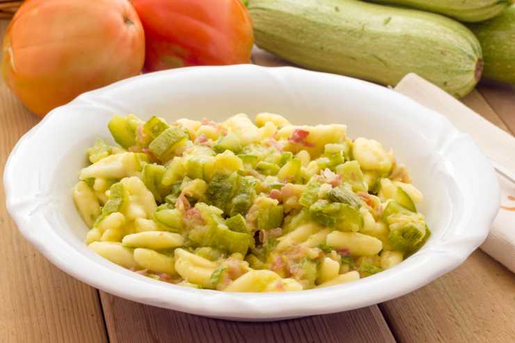 pasta e zucchine cremosa